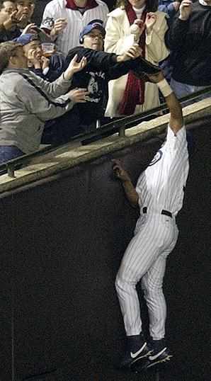 Steve-Bartman.gif